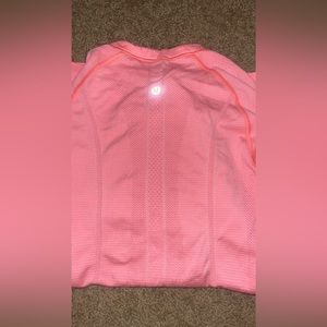 Lululemon swiftly tech